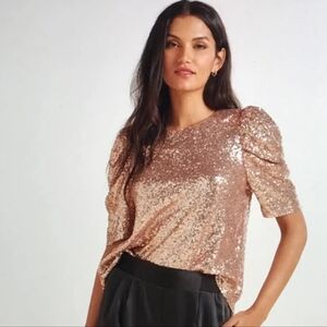 NEW Evereve Allison Joy Adela Sequin Puff Shoulder Blouse Tee in Rose Gold - S
